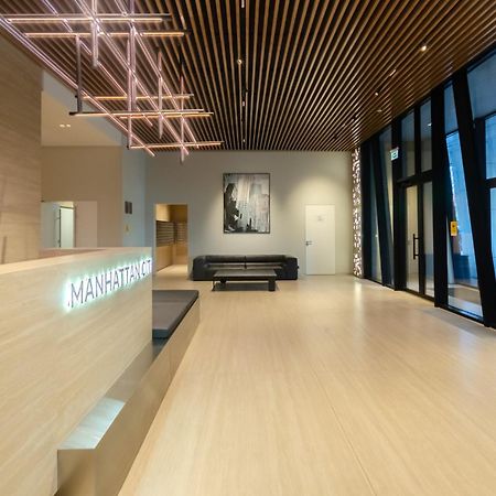 Petrovdom Apartments 7-13 In Rc Manhattan City,Beresteiskyi 11 키예프 외부 사진