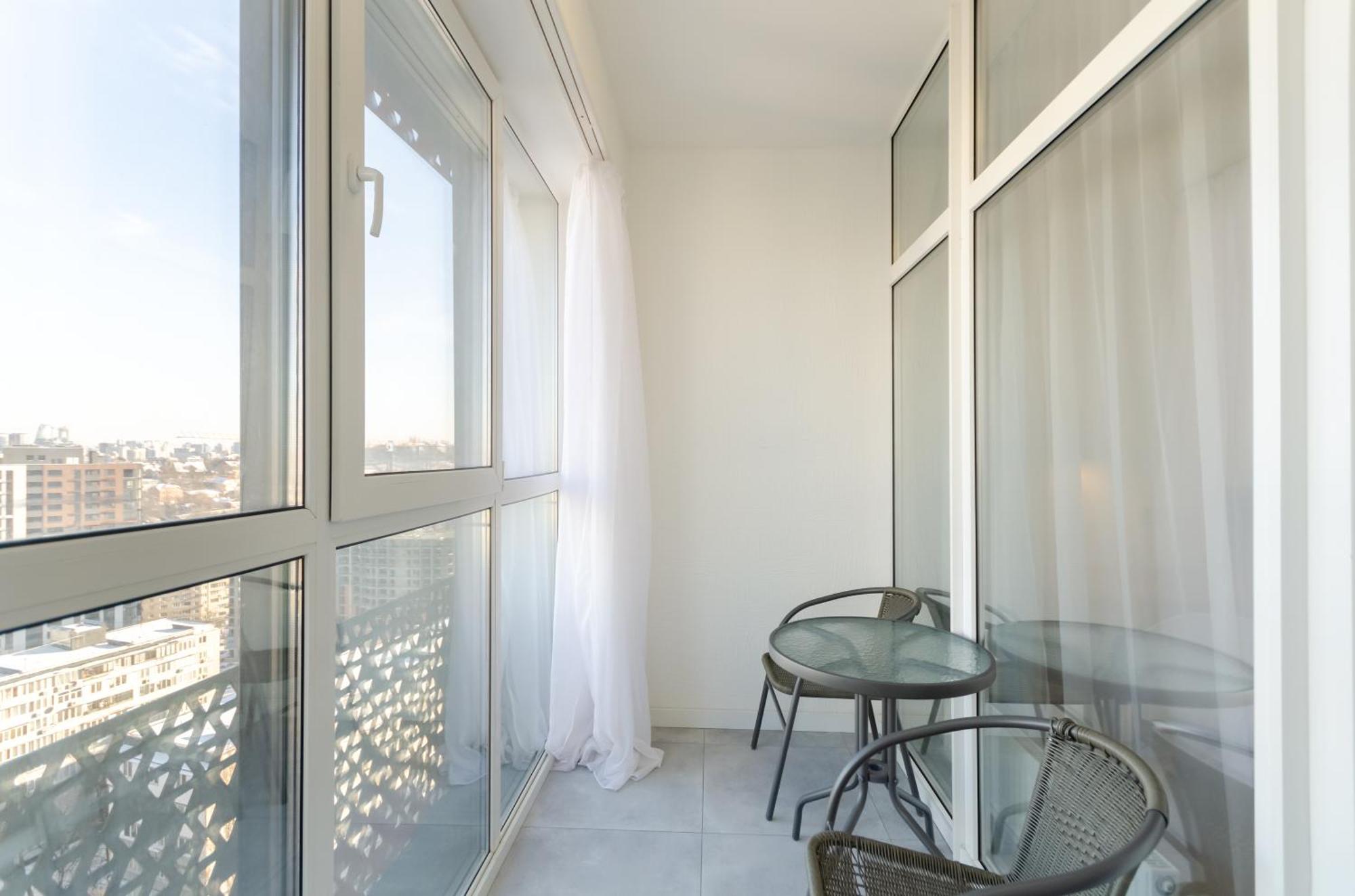 Petrovdom Apartments 7-13 In Rc Manhattan City,Beresteiskyi 11 키예프 외부 사진