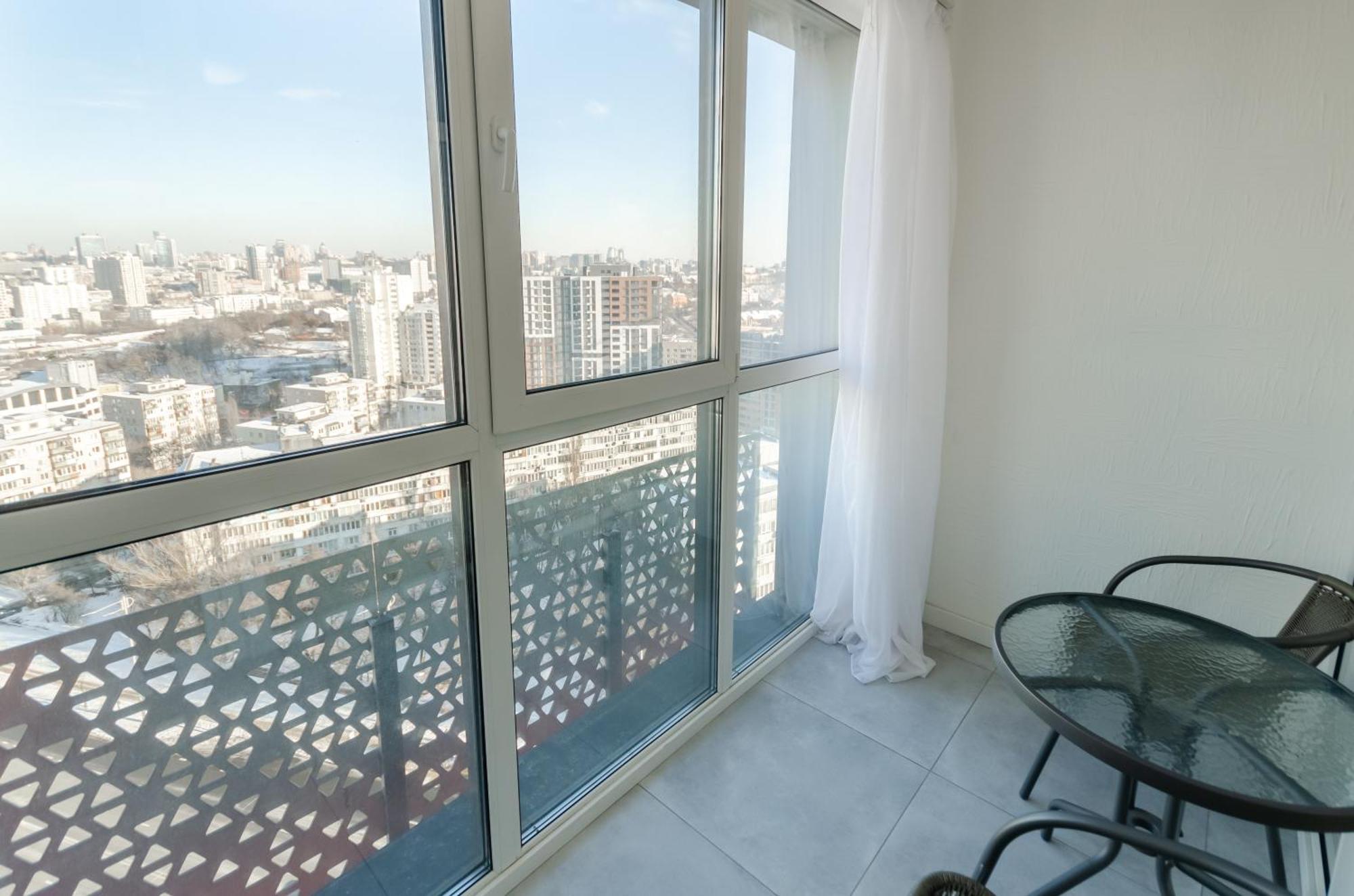 Petrovdom Apartments 7-13 In Rc Manhattan City,Beresteiskyi 11 키예프 외부 사진